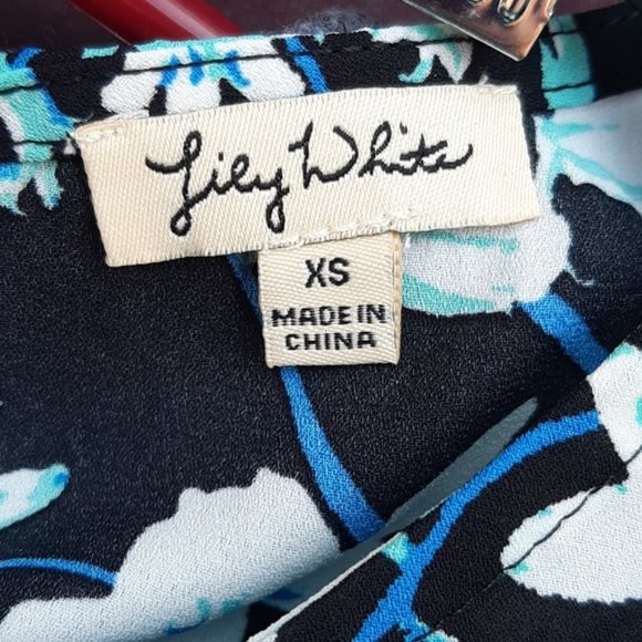 Lily White Cold Shoulder Floral Chiffon Blouse Size XS - Picture 5 of 5